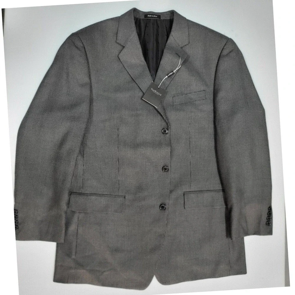 Van Heusen command attention